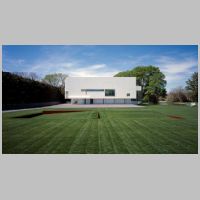 Richard Meier, The Rachofsky House, photo by rachofskyhouse.org.jpg